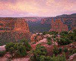 Monument_Canyon_pink_light_1