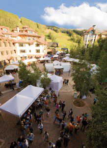 Crowd Above, J Koskinen