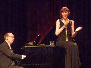 OLYMPUS DIGITAL CAMERA Karen Akers & musical director Don Rebic, by Maryann Lopinto