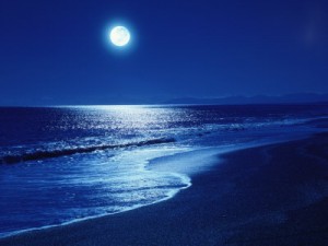 full-moon-over-the-sea2