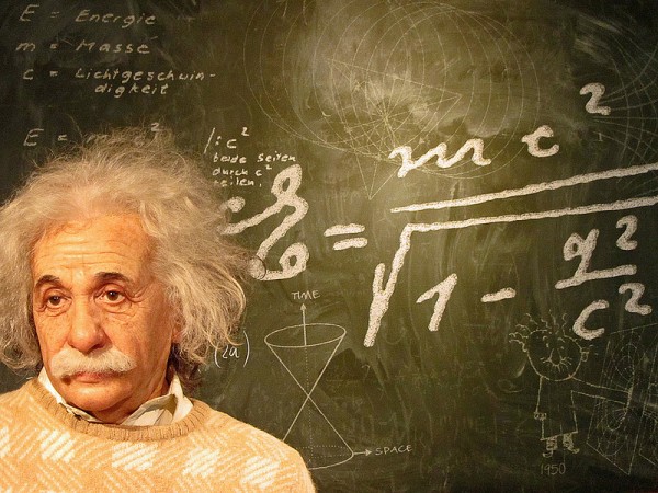 25 Life Lessons From Albert Einstein
