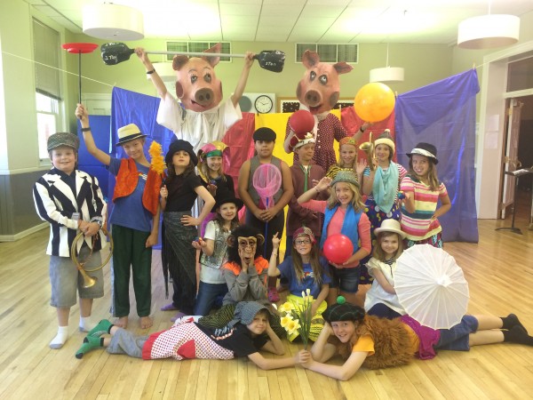 The cast of Circus Holus Bolus