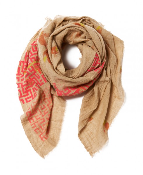 Spotted Labyrith, by Mengly Hernandez