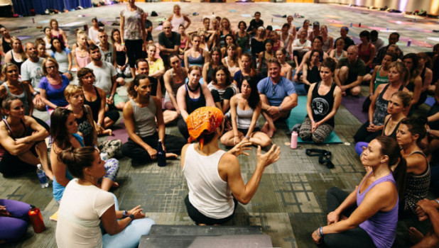 8 Reasons You Should Teach Yoga