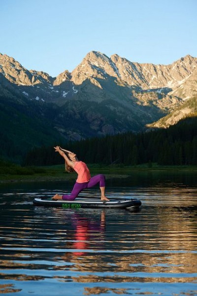 SUP-Yoga-Mountains