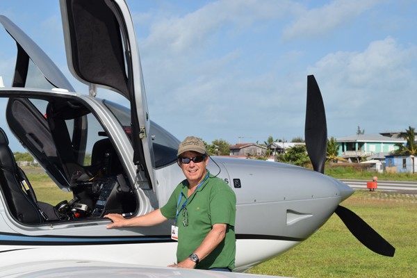 Getting ready to fly from San Pedro to Dangriga. image: Armando Ubeda/LightHawk