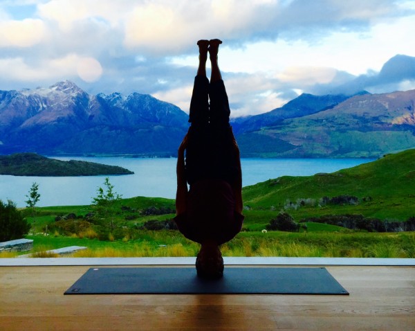 11 - Headstand at Aro-Ha - 432KB