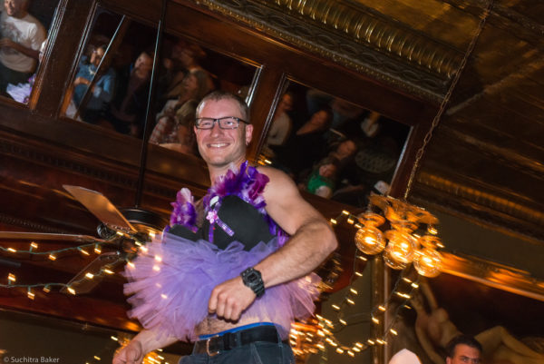 22302281932_b69cc33428_b