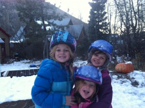 Lily, Lucia Young & Jadin Scott, three muskateers decked out in way early Hoggles.