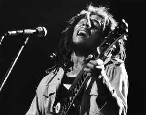 Bob Marley on stage The Beacon Theatre, NYC. May 1976. © Bob Gruen 