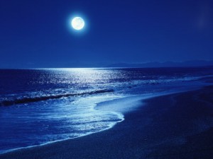 full-moon-over-the-sea2