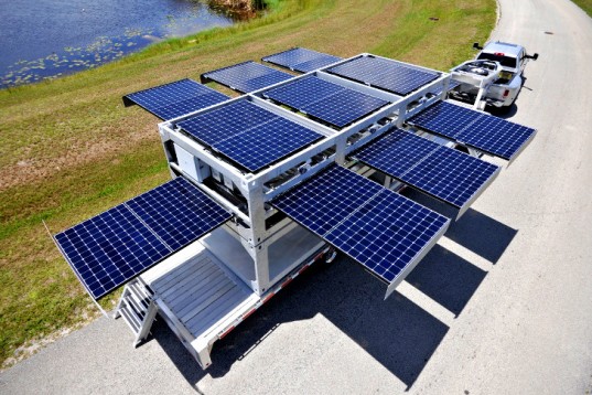 Amazing Pop-Up Solar Power Station Delivers Energy Anywhere it's Needed