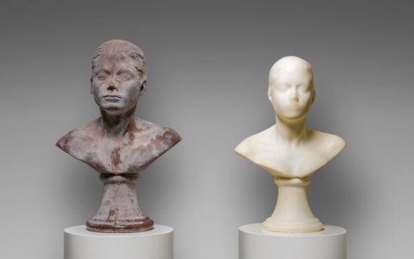 Janine Antoni (American, born 1964) Lick and Lather, 1993. The brown lady was sculpted from chocolate; the white, from soap. Perishable materials mean the work unfinishes itself.